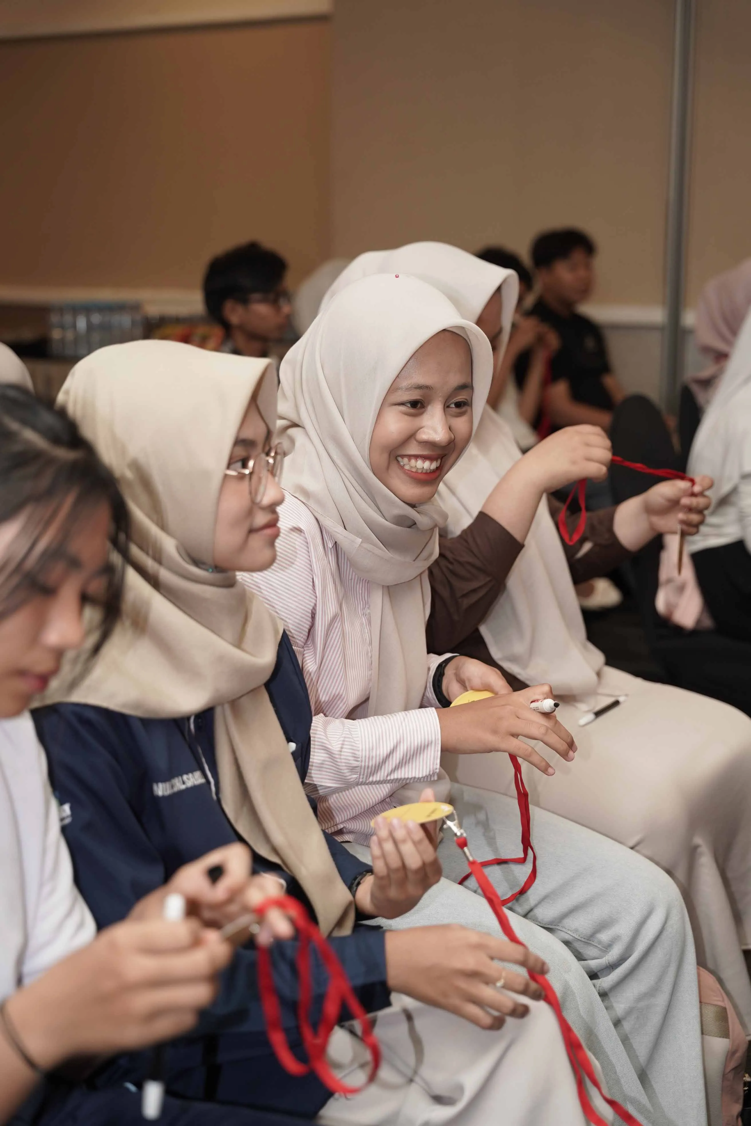 Peserta berbagi pengalaman